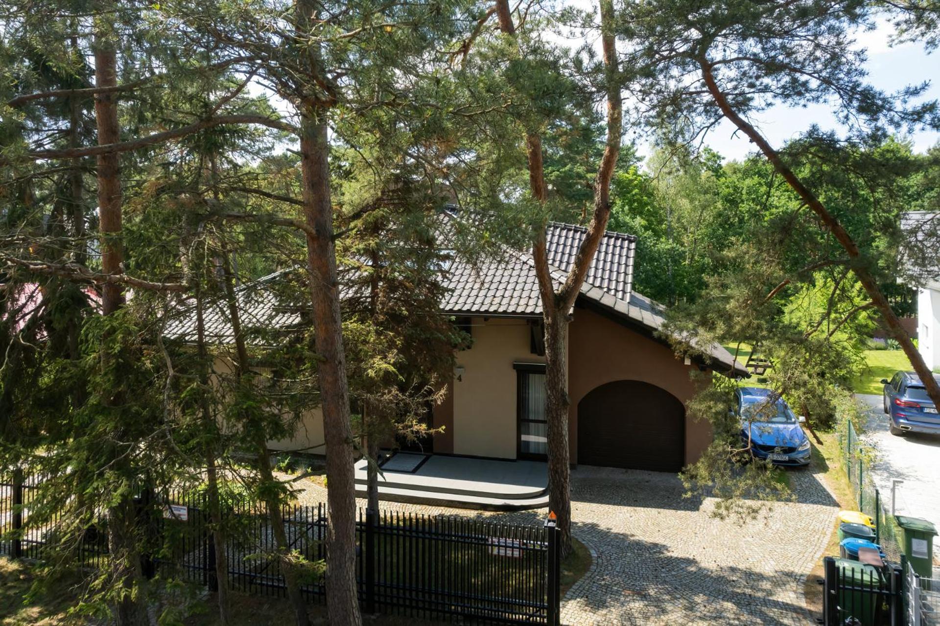 Pine House By Sea Villa